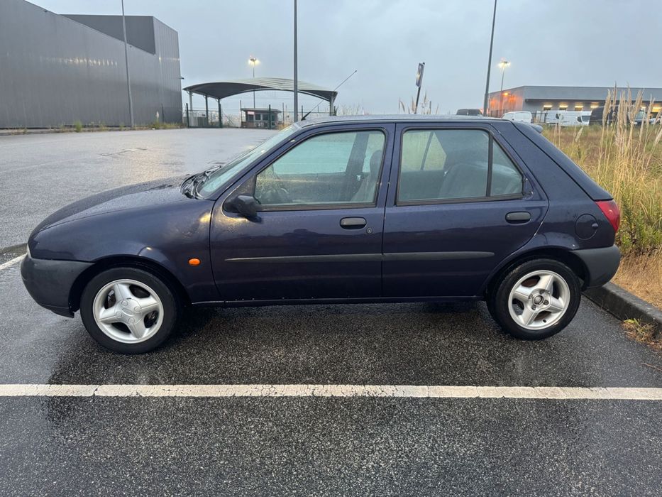Carro Ford Fiesta 97