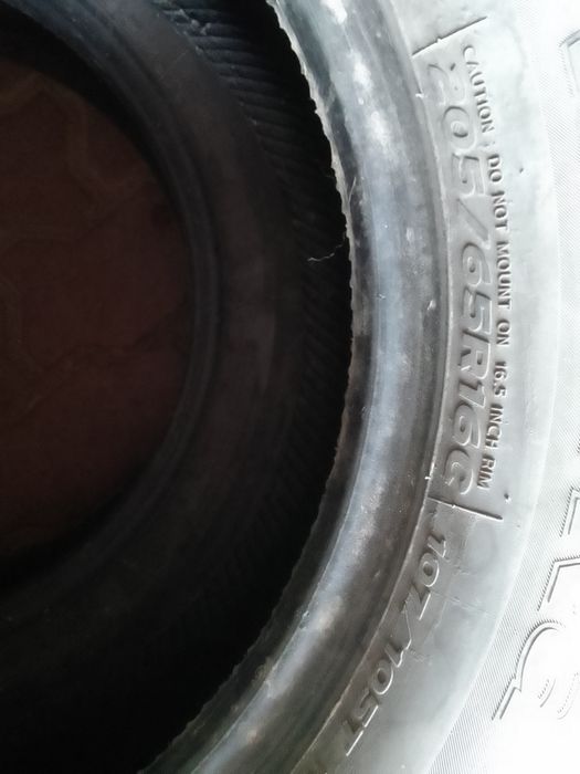 Cena za 2 Opony letnie 205/65r16C HANKOOK 6mm