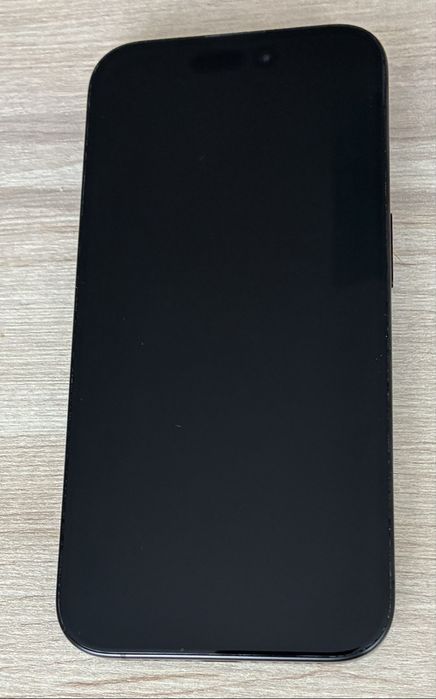 iPhone 15 Pro czarny 128 GB