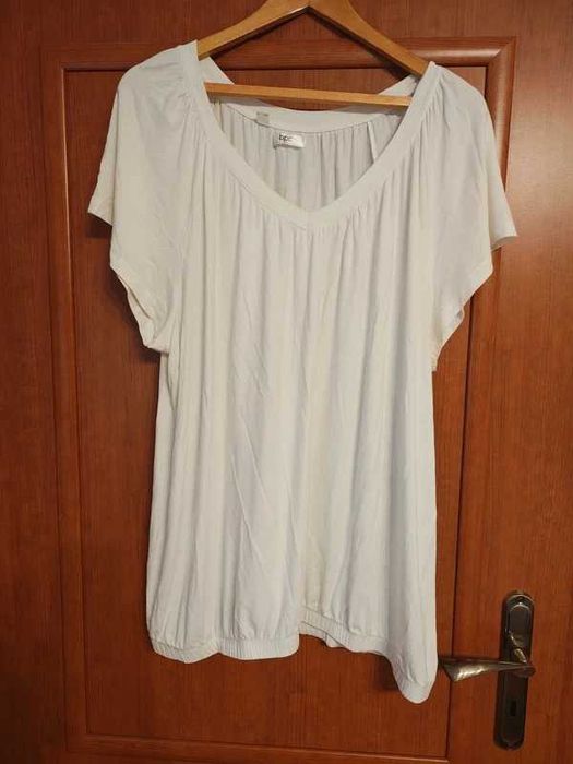 Biała bluzka w serek z gumką w pasie bon prix roz 48/50