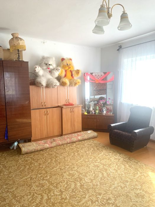 * Добротний цегляний будинок в с. Лідаво (7 км від Здолбунова)