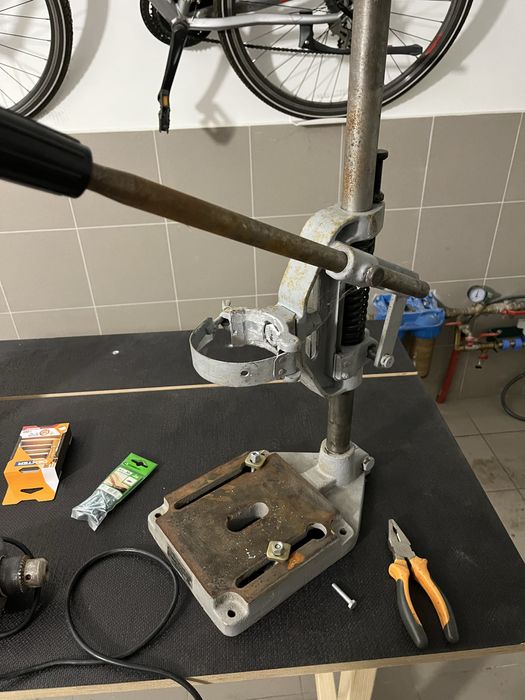 Stojak uchwyt do wiertarki Cieszyńska fabryka narzędzi