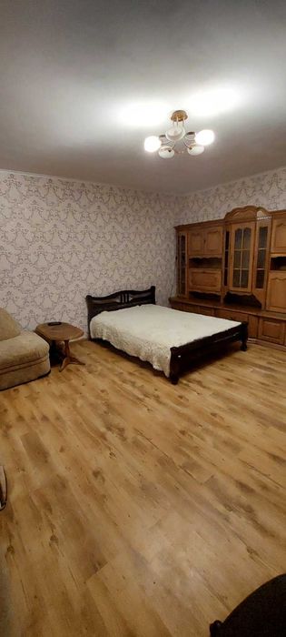 Сдаю посуточно, почасово 1-к квартиру р-н рынок Колос, Автовокзал.