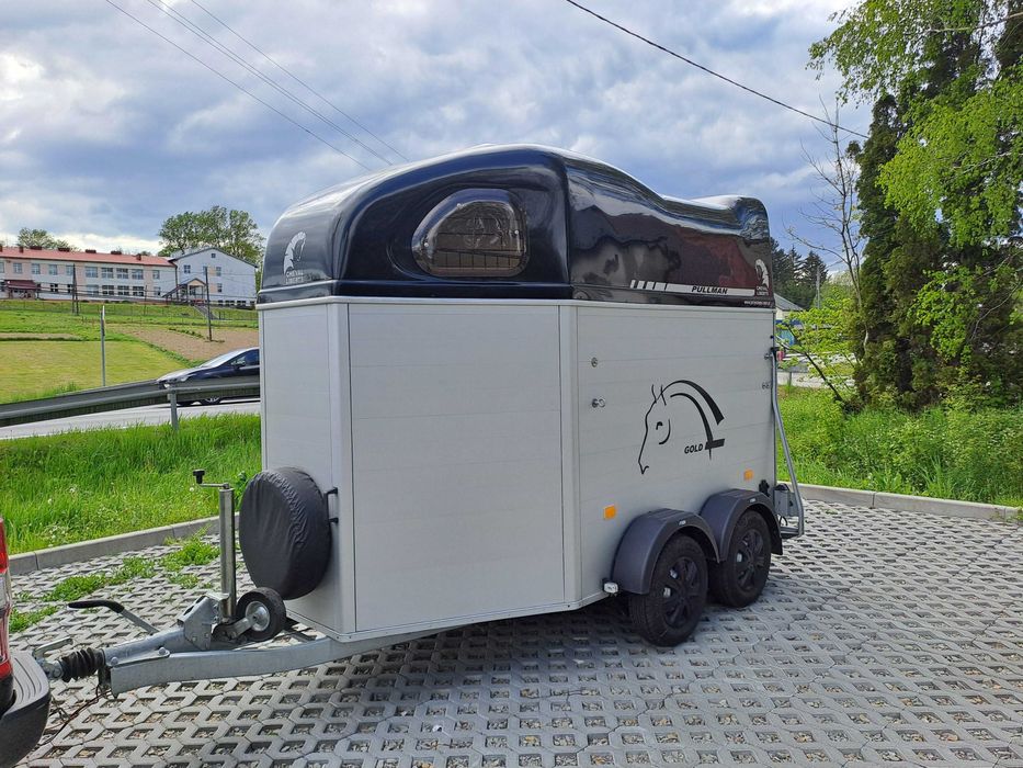 CHEVAL LIBERTE gold pullman v2 2 konna