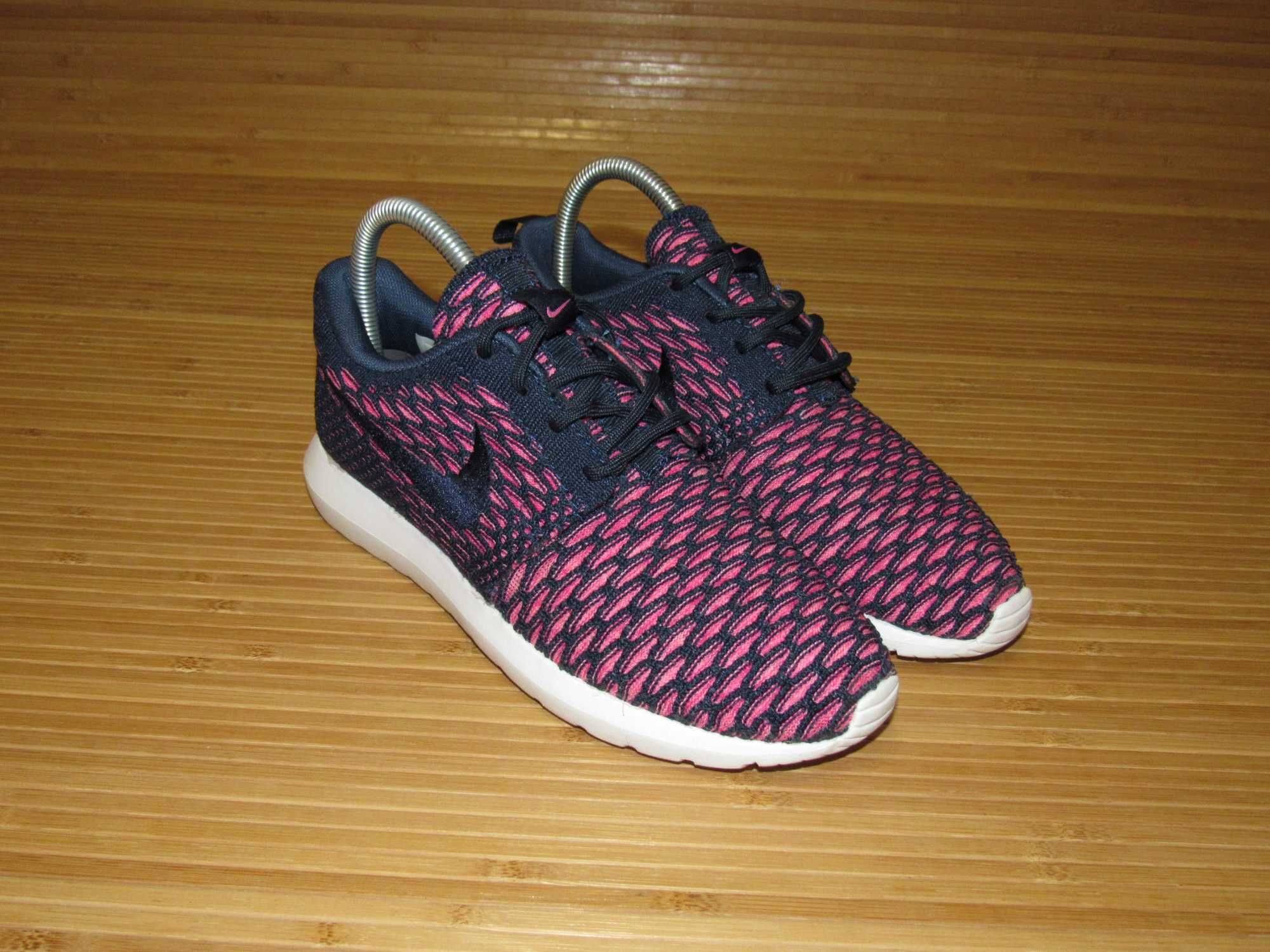 Nike Roshe Run Flyknit EUR 37 5 23 5 700 Olx