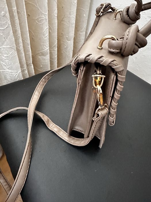 Carteira bege escura (nova)