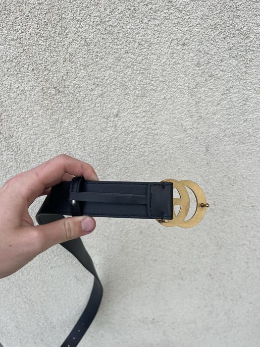pasek Gucci w romziarze 100 stan bardzo dorby bez wad romziar 100
