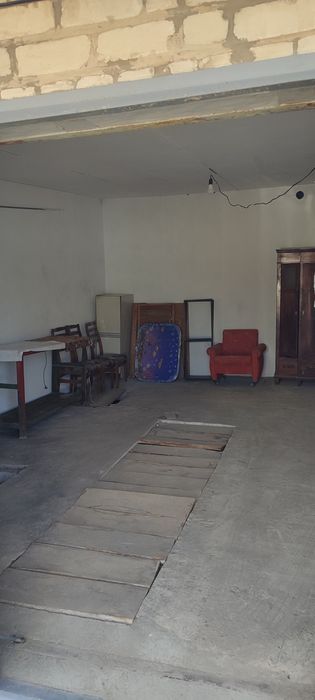 Продам гараж на Артёма общесте Молодежное