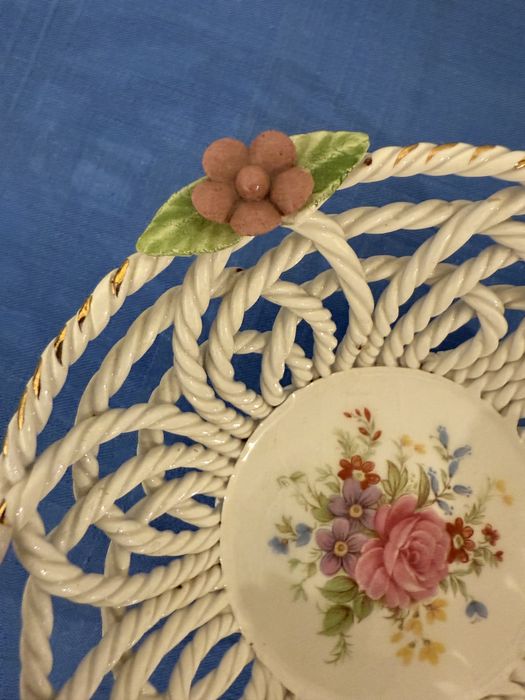 Koszyczek paterka ażurowa