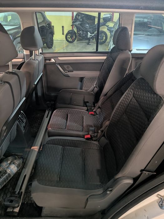 VW Touran, 7 lugares, excelente estado