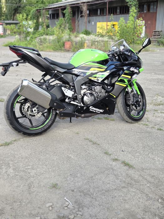 Мотоцикл KAWASAKI ZX-6R з Японії
