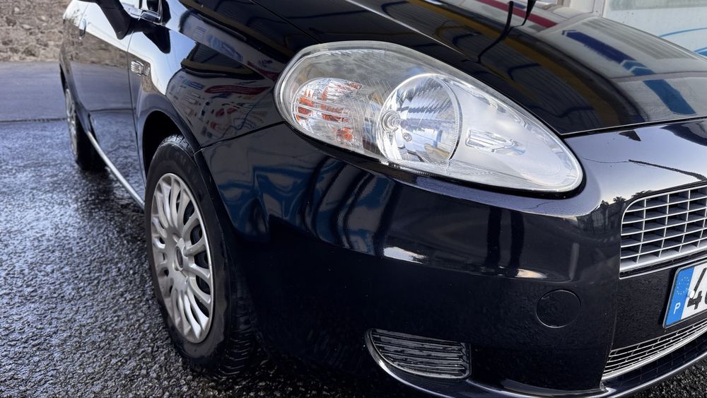 Punto - 2010 - Preto