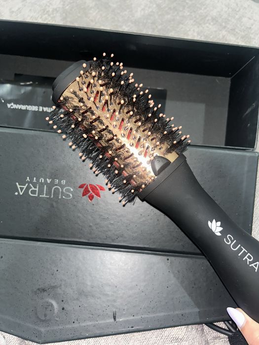 Escova de cabelo SUTRA