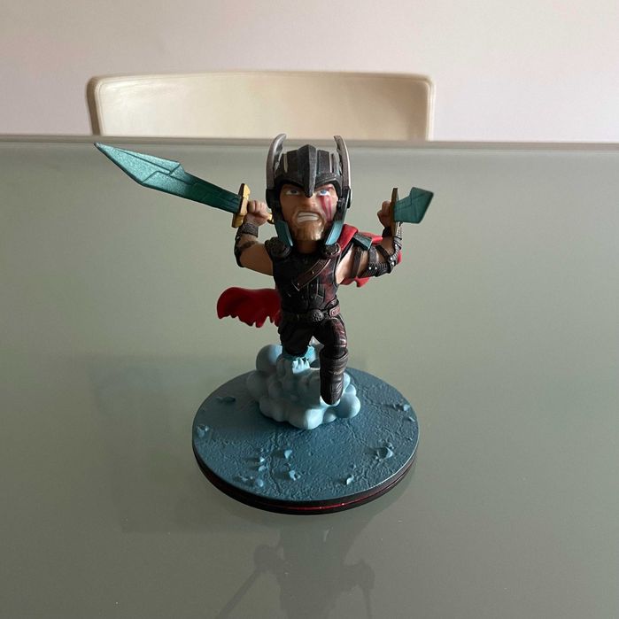Q Figure Thor Ragnarok64729955196033121