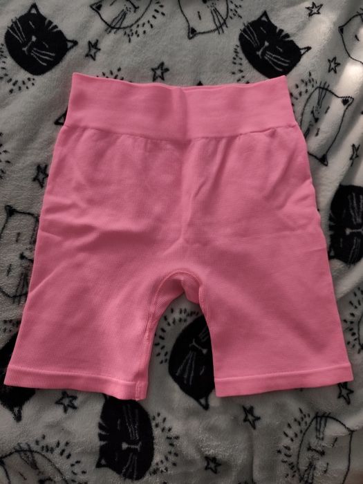 Krótkie spodnie legginsowe