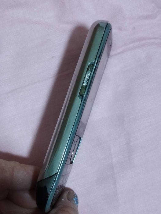 Мобильный кнопочный телефон "Samsung GC3530"без аккумулятора б у