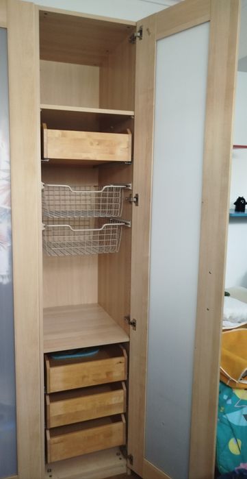 Roupeiro IKEA de 1porta