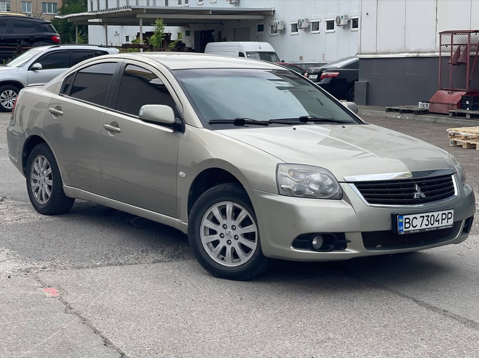 Mitsubishi Galant, рестайл, автомат, обслужена