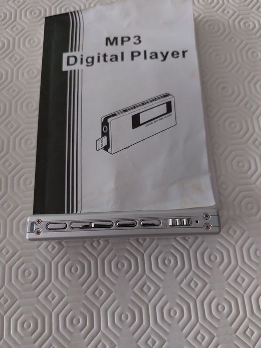 MP3 novo cinzento