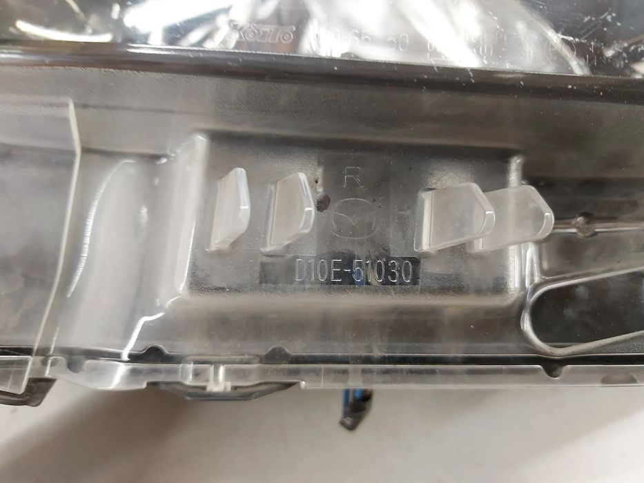 mazda cx-3 15- prawa lampa przednia przód reflektor