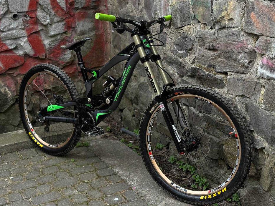 Велосипед YT Tues M | Даунхіл