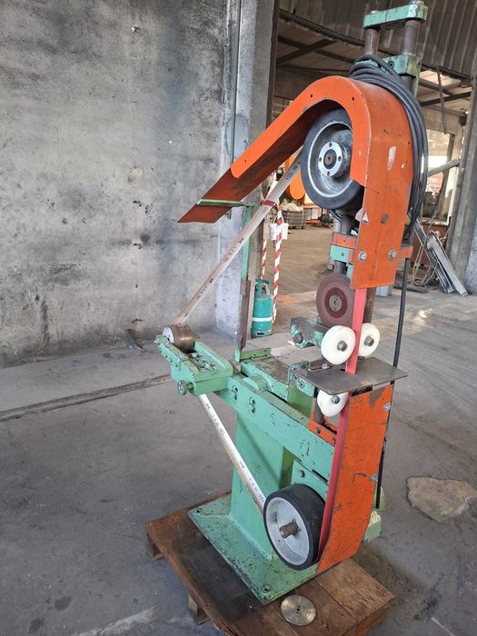 Maquina de lixar - Abicar garfos