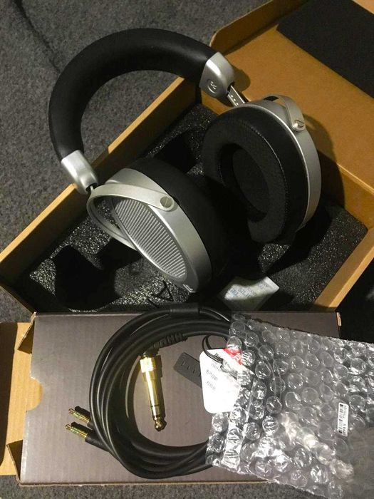 HiFiMAN DEVA Pro - Планарні навушники