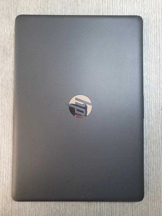 HP 240 G8 Intel Core i5-1035G1/8GB/256GB SSD/14"
