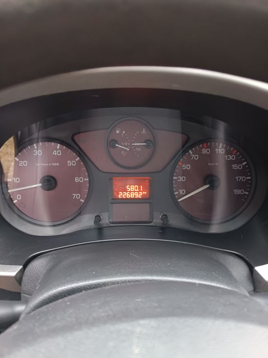 Citroen Berlingo 1.6 benzyna ,90 km z Niemiec do opłat