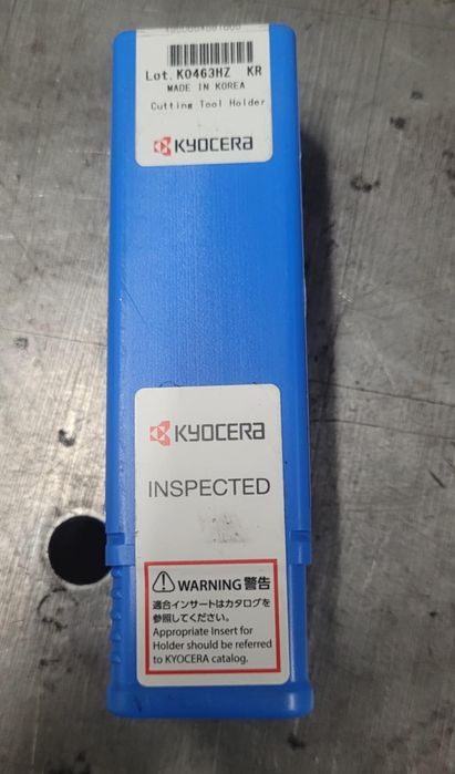 Składane noże tokarskie