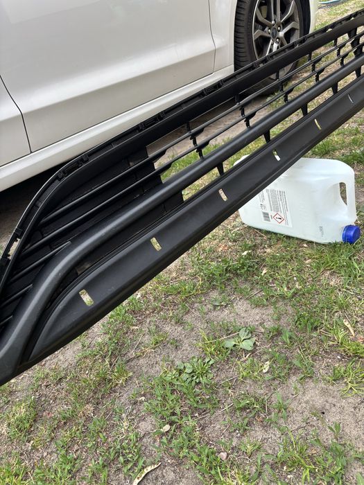 Dokładka zderzaka przód Toyota Highlander IV