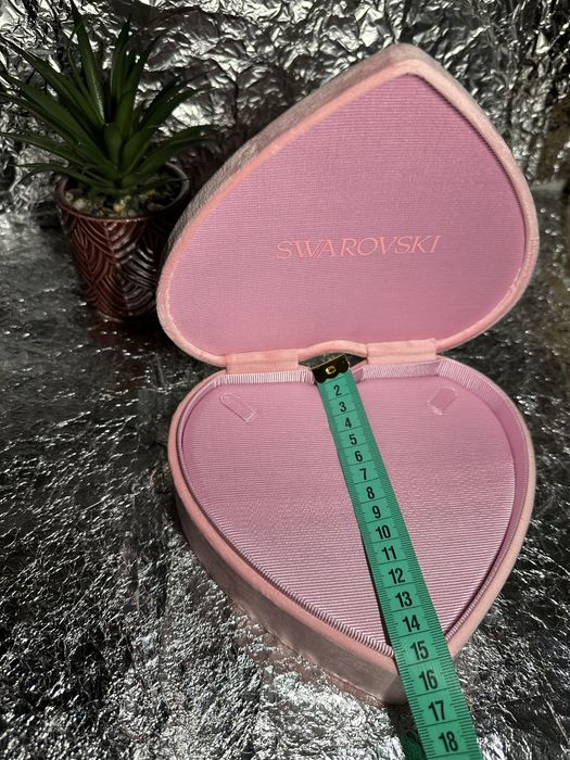 Swarovski оксамитова скринька для прикрас