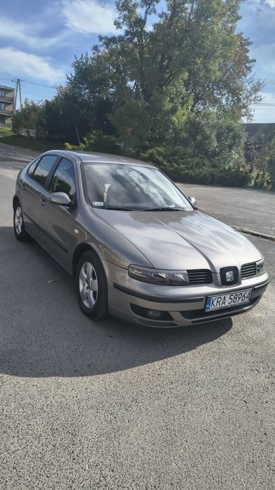 Sprzedam Seat Leon 1. 1.6  16v, benzyna,niski przebieg, silnik idealny do założenia gazu