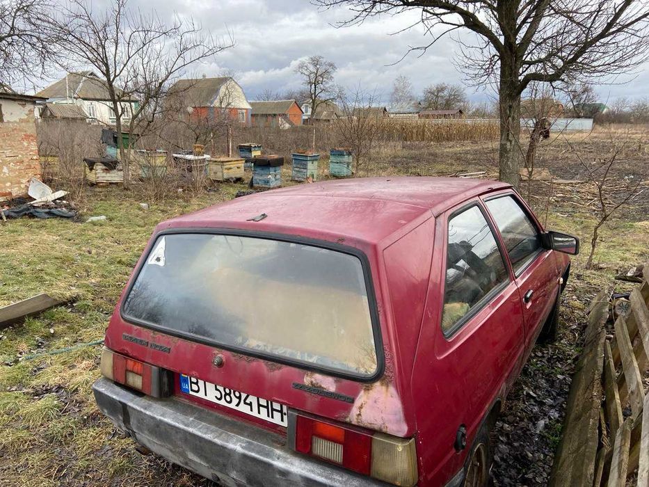 Таврія  ЗАЗ 2001р.Власник 1.2л двигун. Фаркоп. На ходу, переоформлення