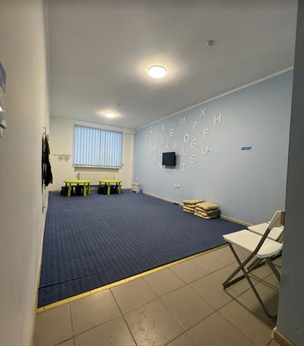 Продаж комерційного приміщення на вул. Київська, площа 106 кв.м