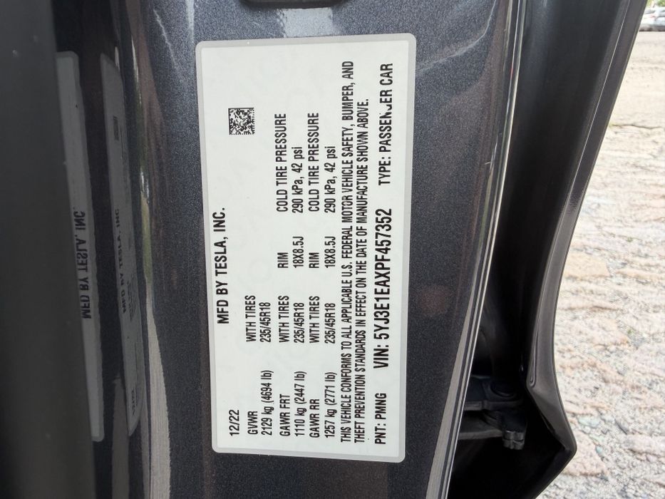 Tesla Model 3 2022 VIN 5YJ3E1EAXPF457352 фото оголошення 5 з 9