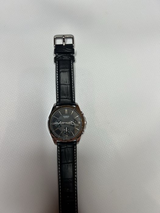 Casio MTP-1375L-1A ОРИГІНАЛ Чоловічий годинник Шкіряний