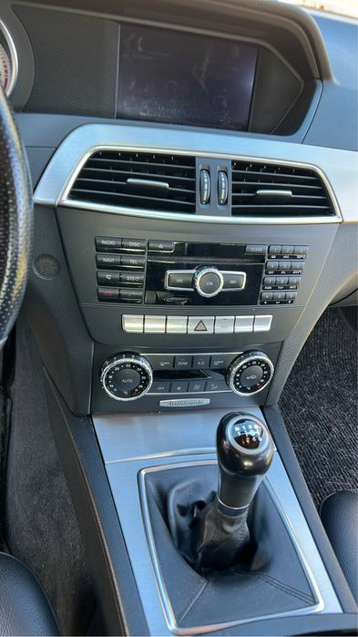 Mercedes C 220 170 cv