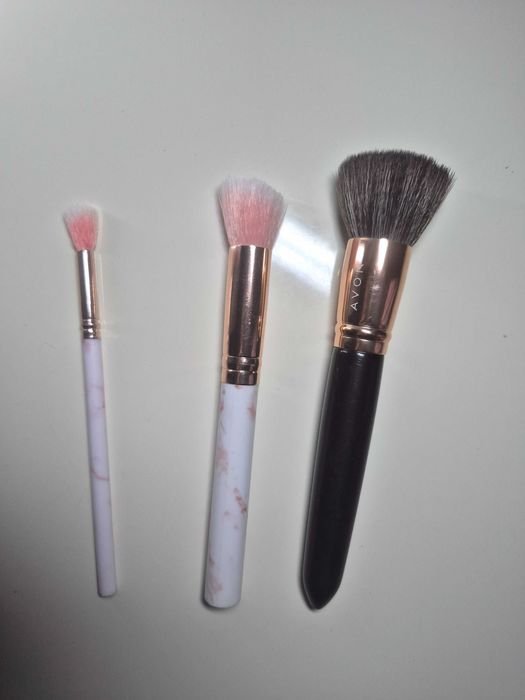 Пензлики для макіяжу