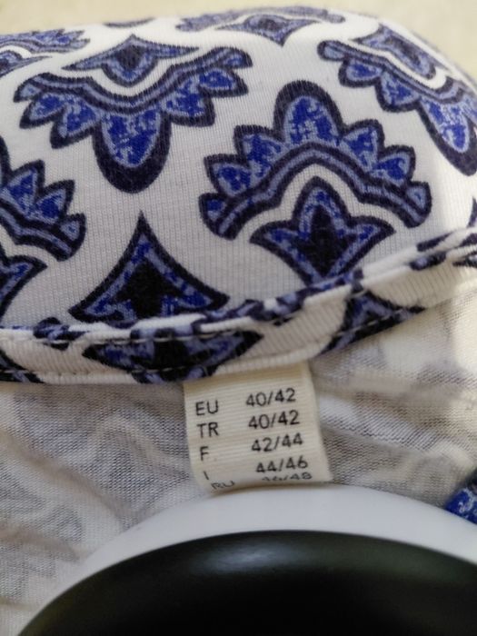 Bluzka damska rozm.40/42 firmy Essentials