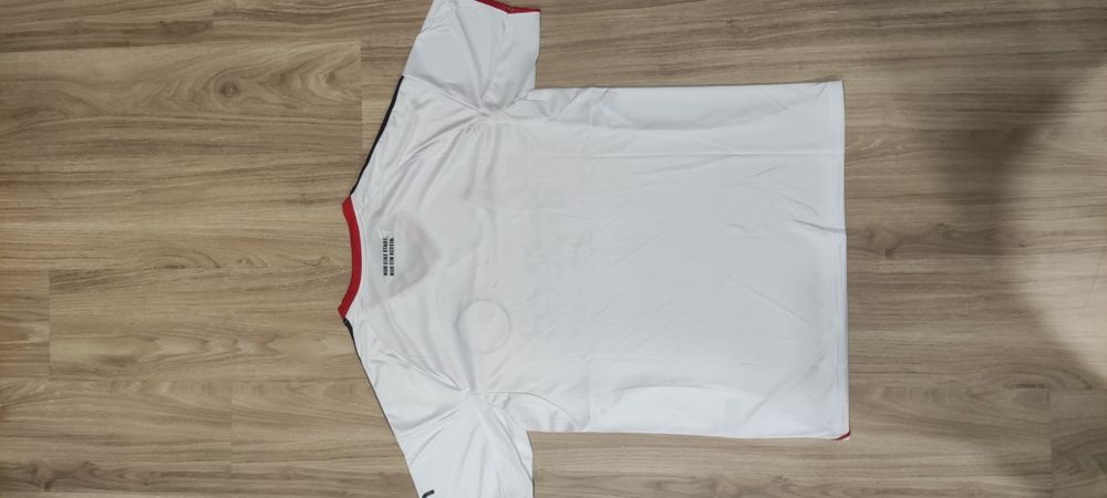 Camisola Eintracht Frankfurt 25/26