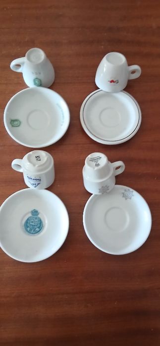 Chávenas e pires de café várias marcas