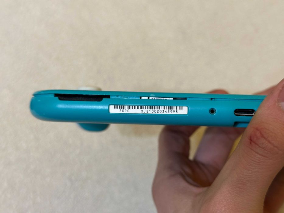 Konsola Nintendo Switch Lite Uszkodzona Zasilacz+Etui