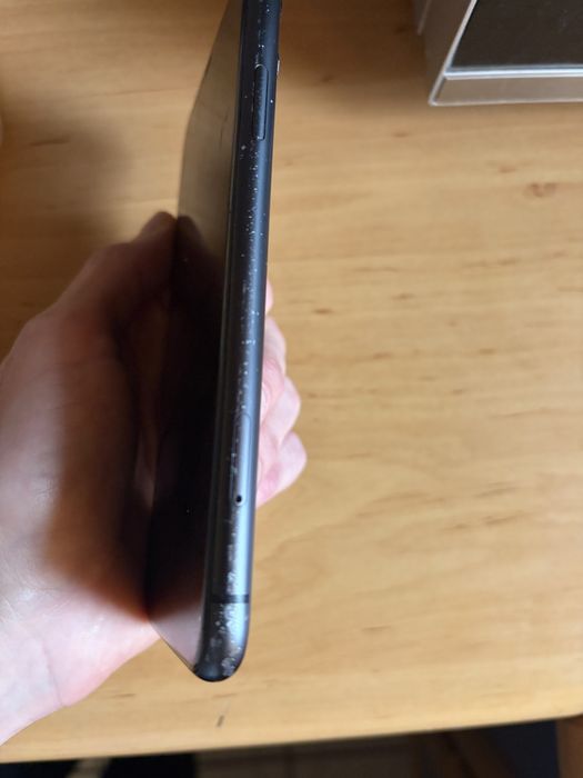 iPhone 11 bateria 72 64gb