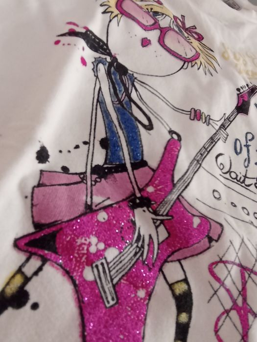 sweatshirt Chicco	- 7 anos	- 122 cm	Como Nova!!!