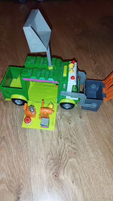 Śmieciarka zabawkowa