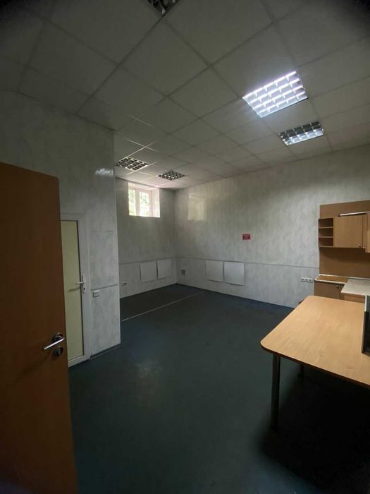 Сдаем в аренду офисные и промышленные помещения