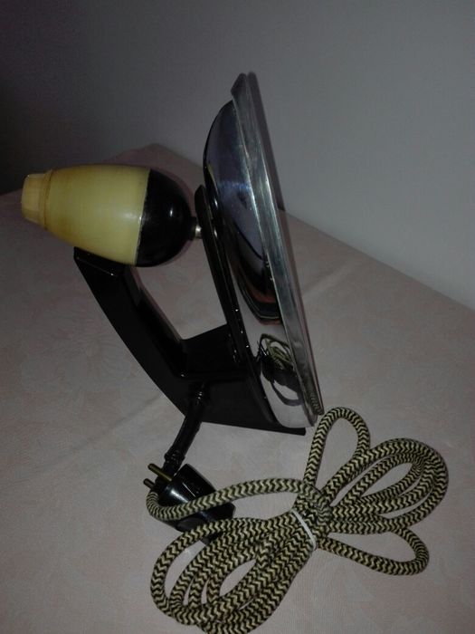 Żelazko zabytkowe, sprawne, z PRL-U