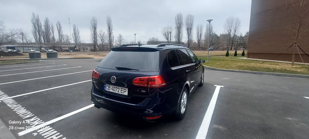 Volkswagen Golf VII