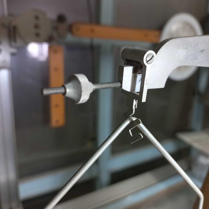 Balança de precisão com sistema hidráulico